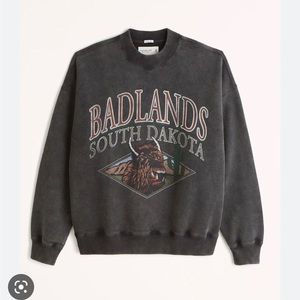 Oversized Badlands Crewneck